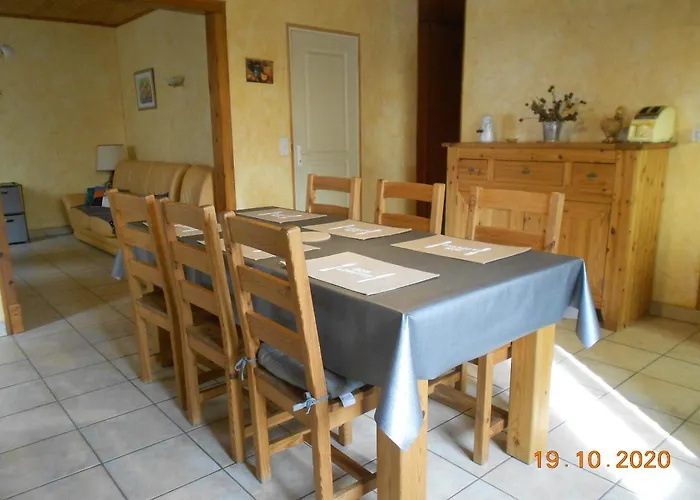 Holiday home Carrefour De La Randonnee, Sud Auvergne