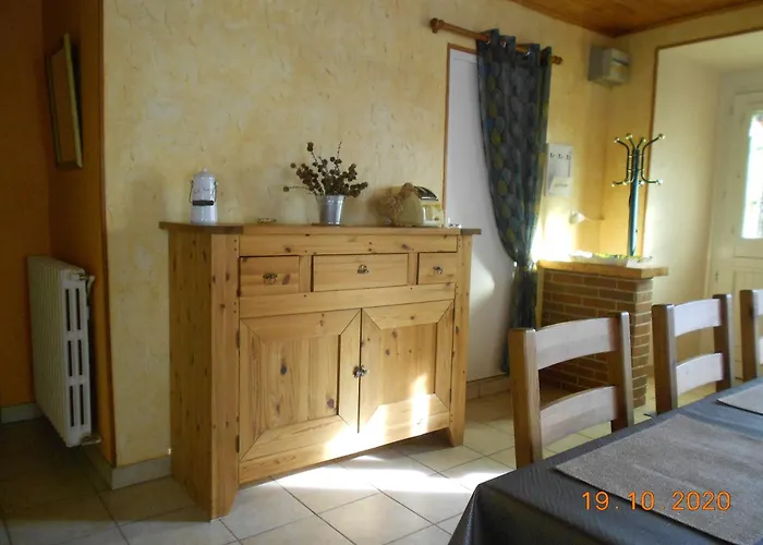 Holiday home Carrefour De La Randonnee, Sud Auvergne Alleyrac